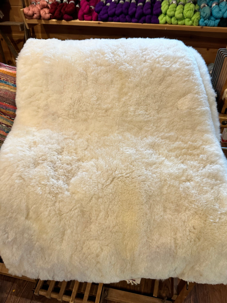 Luxurious Alpaca Fur Rug Champagne, Alpaca Fur Rug Area Soft