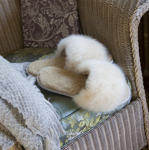 Samantha Holmes Fur Slides