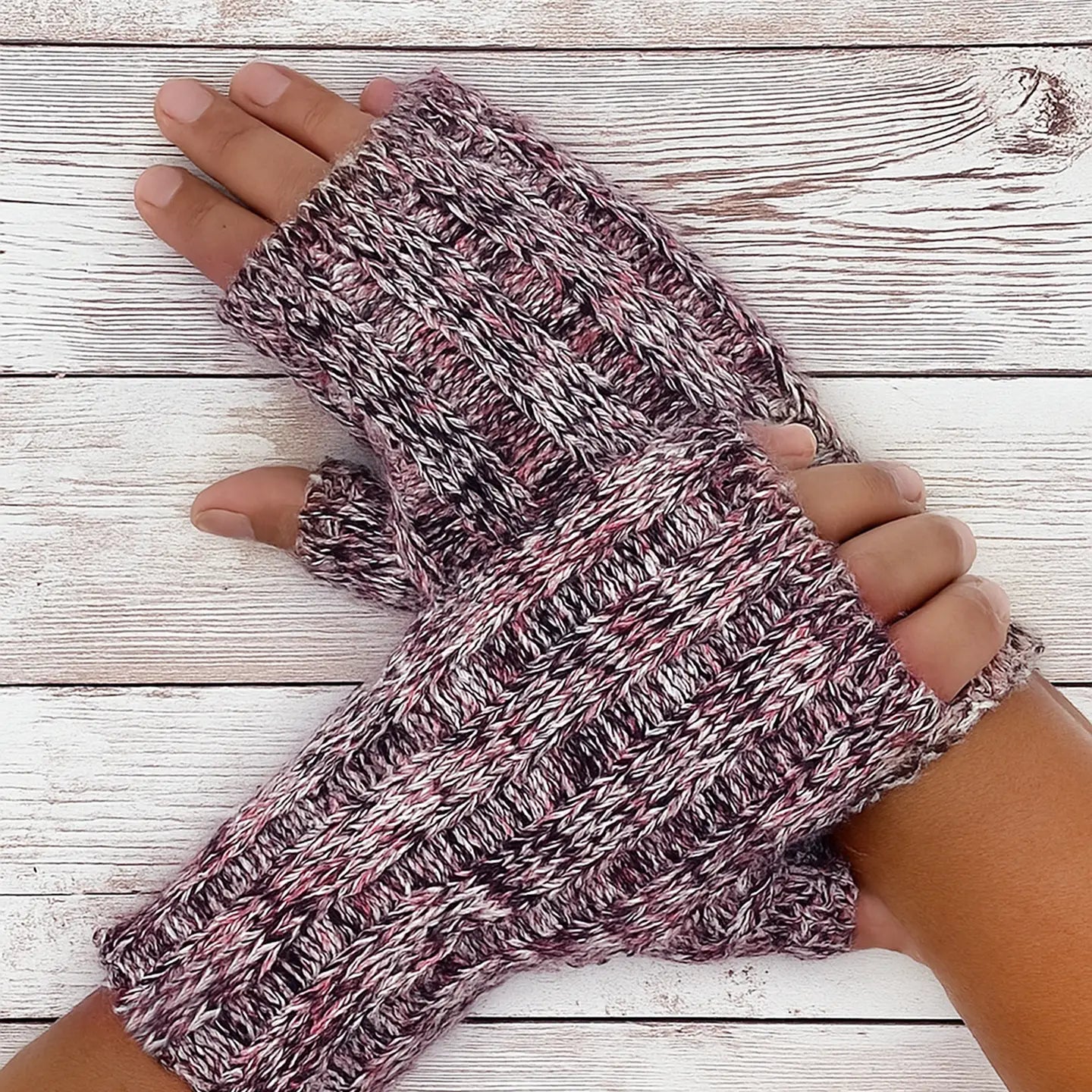 Alpaca Fingerless Gloves / Accordion