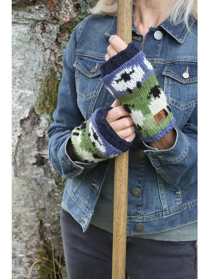 FLOCK OF SHEEP HAND WARMERS