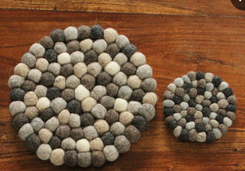 Natural Wool Pebble Trivet