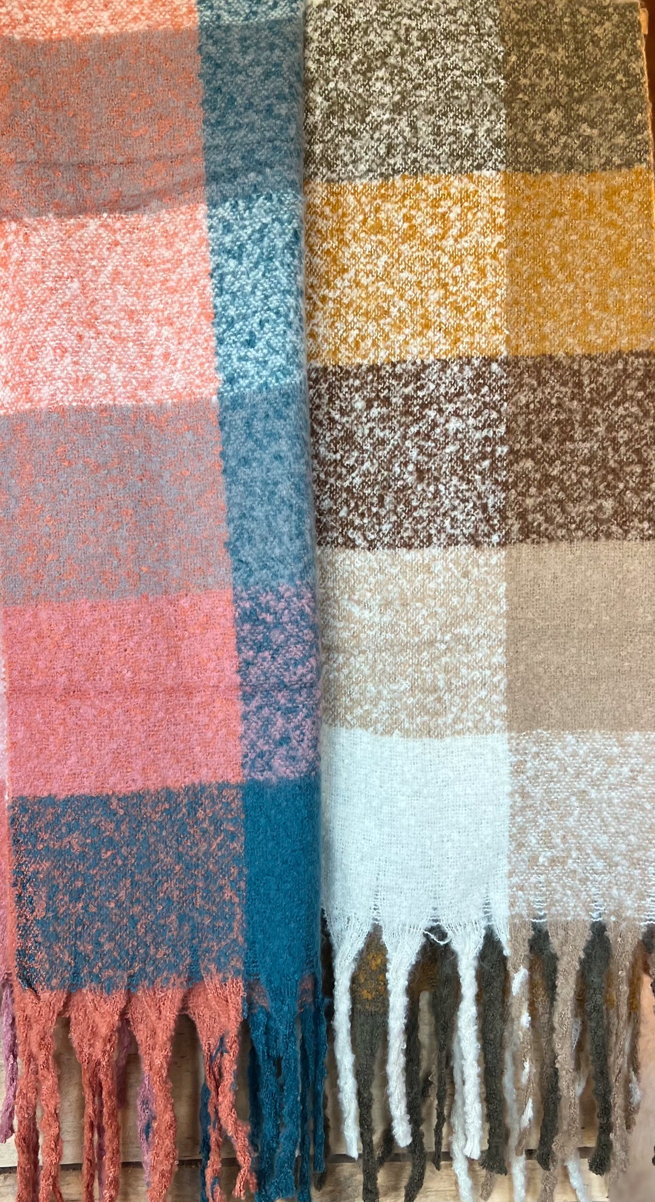 BLANKET SCARF