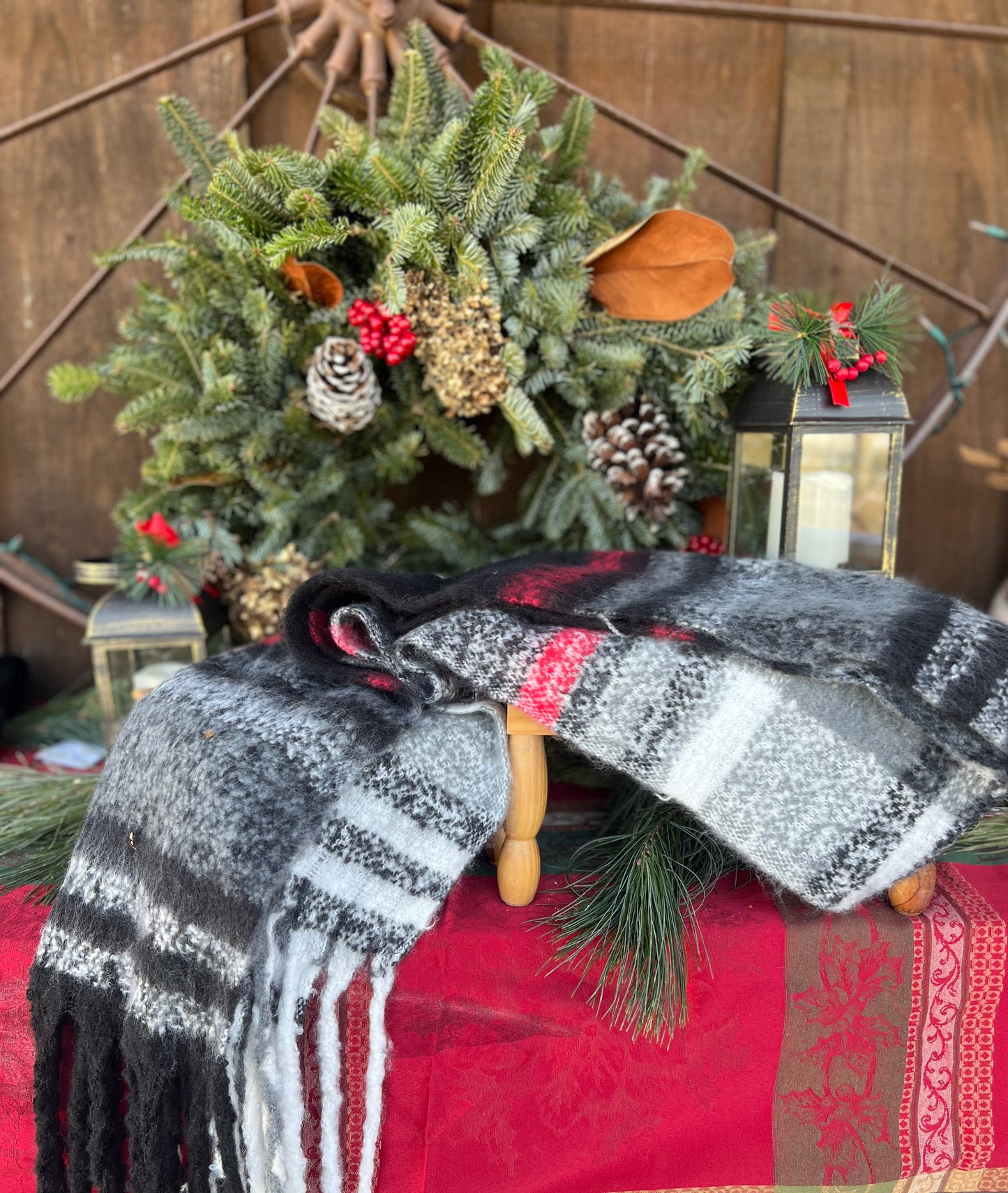 BLANKET SCARF