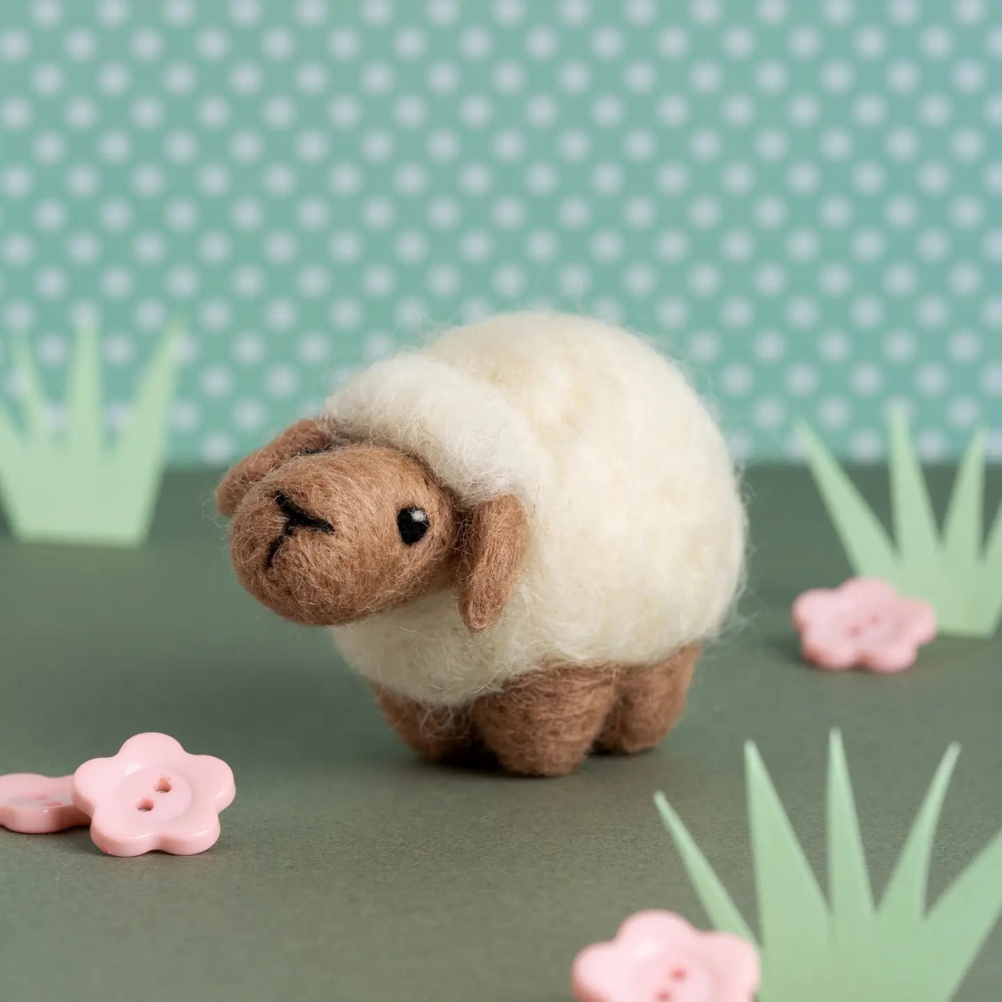 Mini Needle Felting Kit / Sheep