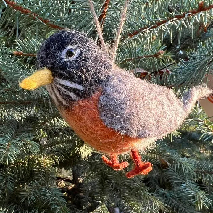 Felted Bird Ornament / Robin