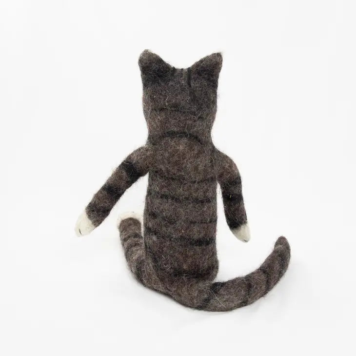 Large Felted Cat Sitting