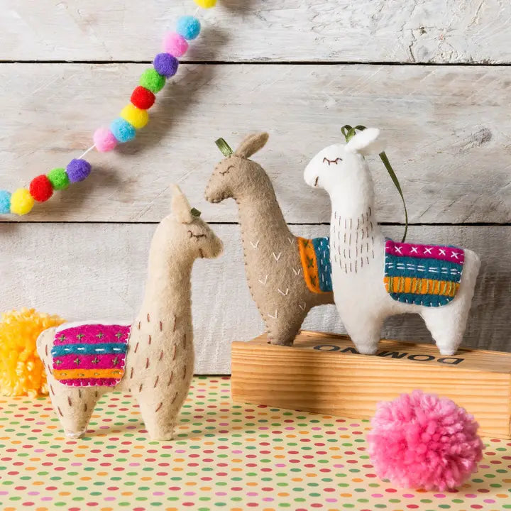 Llama Felt Craft Kit