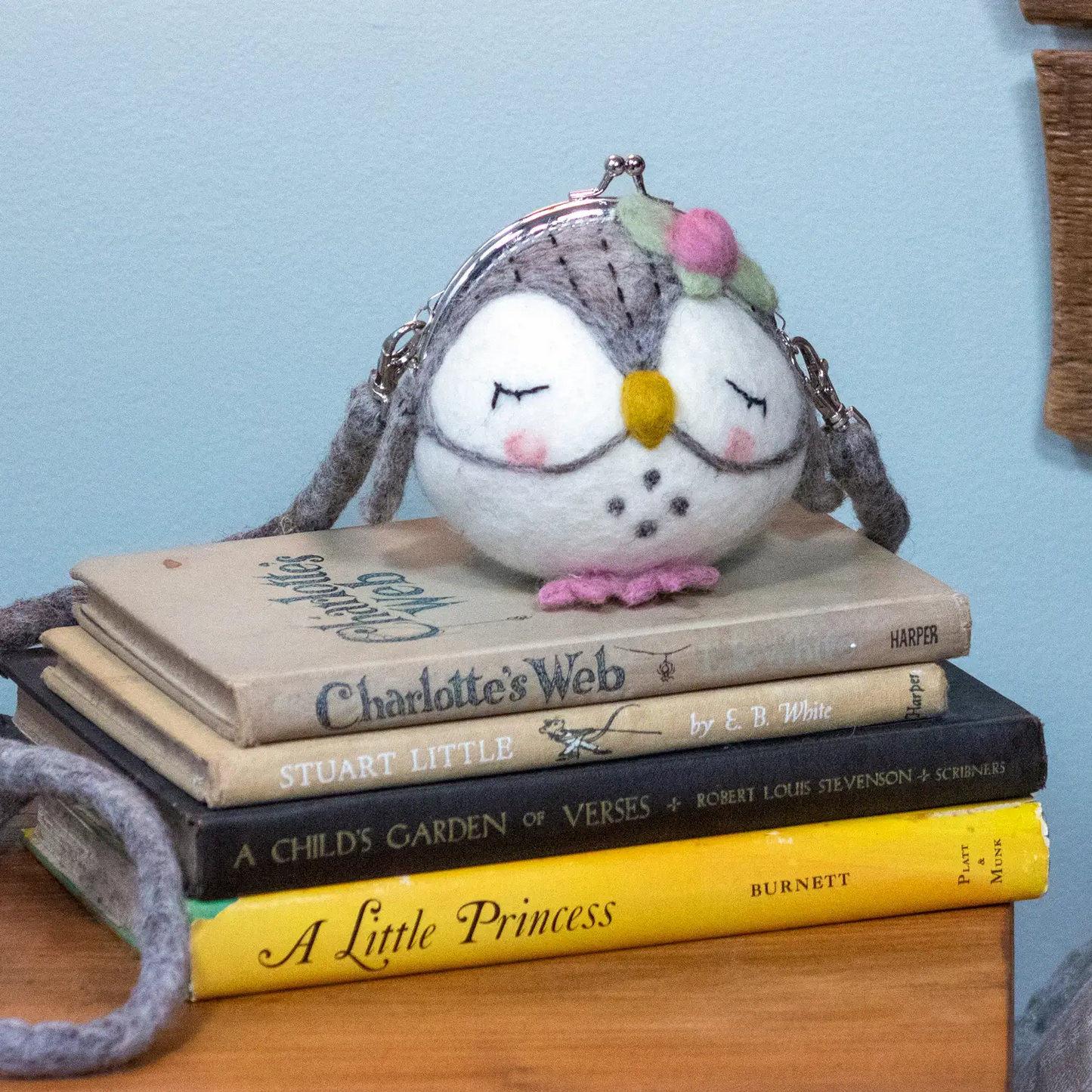DZI CRITTER CLUTCH
