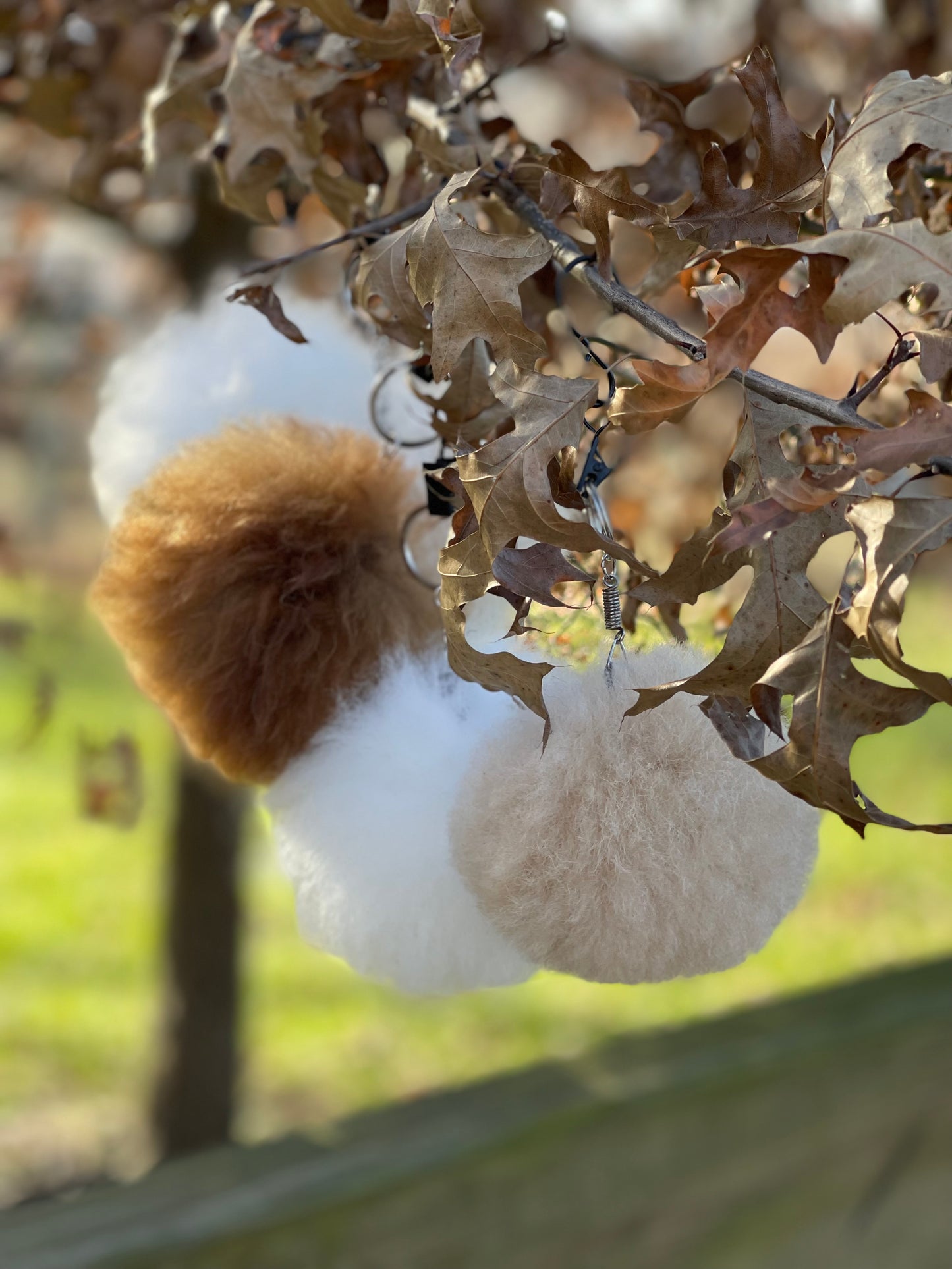 POM POM KEY CHAIN