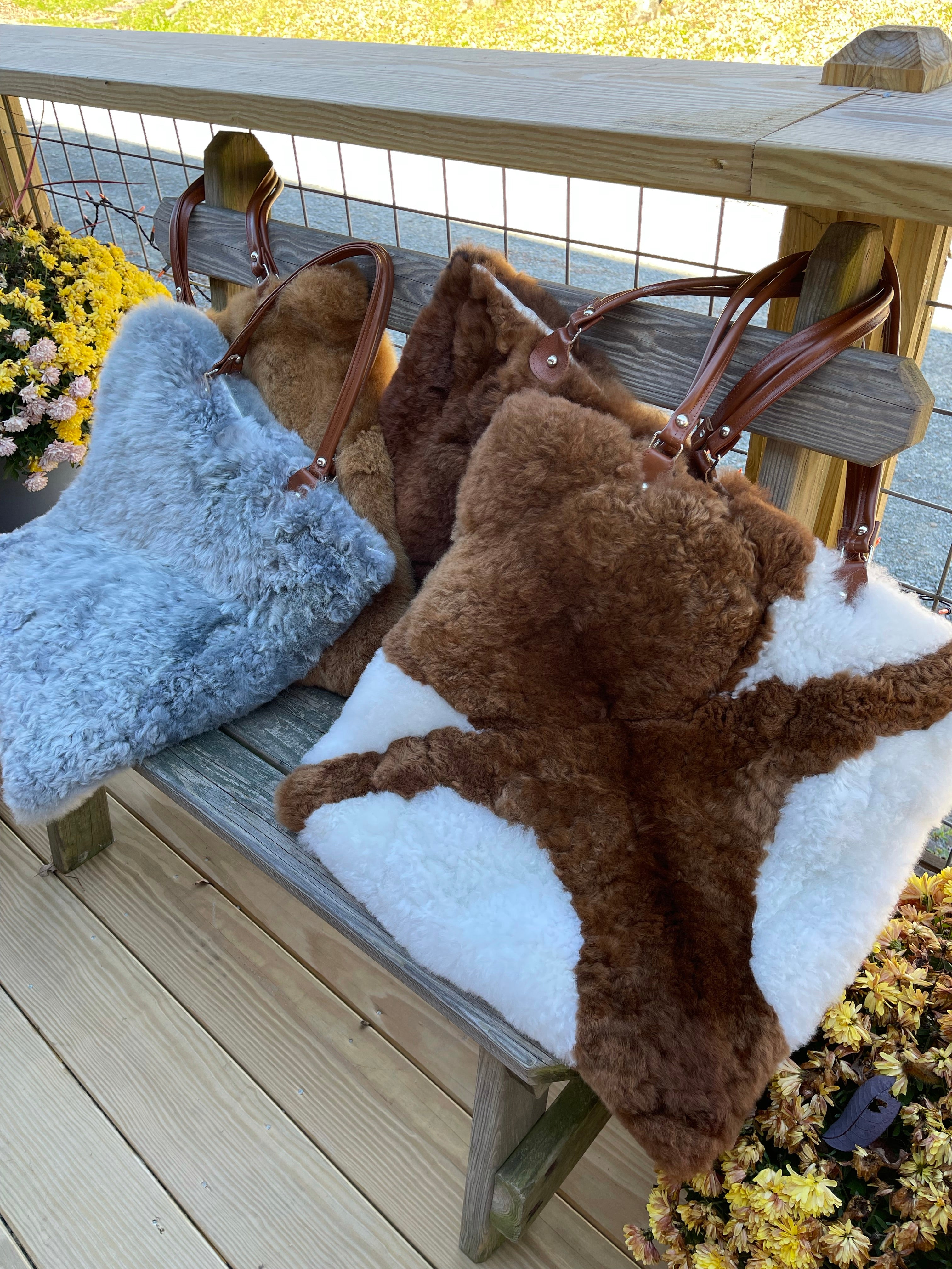 ALPACA FUR HANDBAG – Buck Brook Alpacas