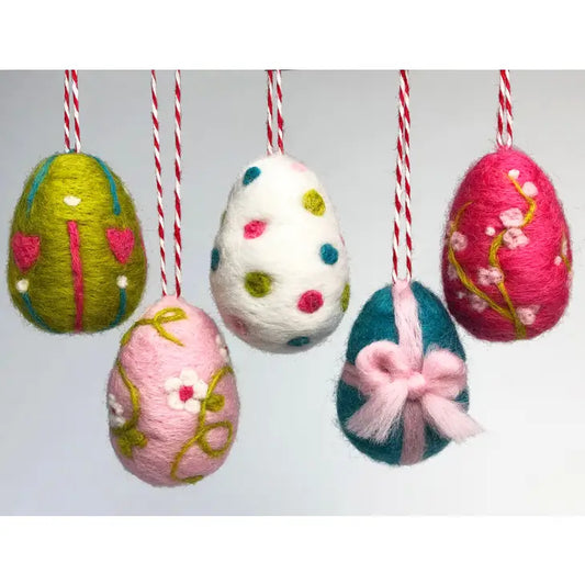 Needle Felting Kit / Easter Eggs